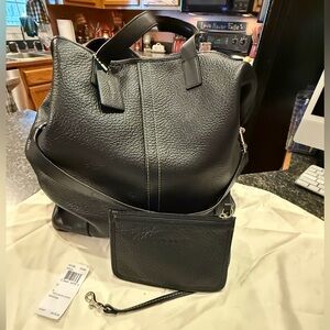 COACH Hadley Black Luxe Pebbled Leather Large Duffel Tote F31328 Silver Hardware
